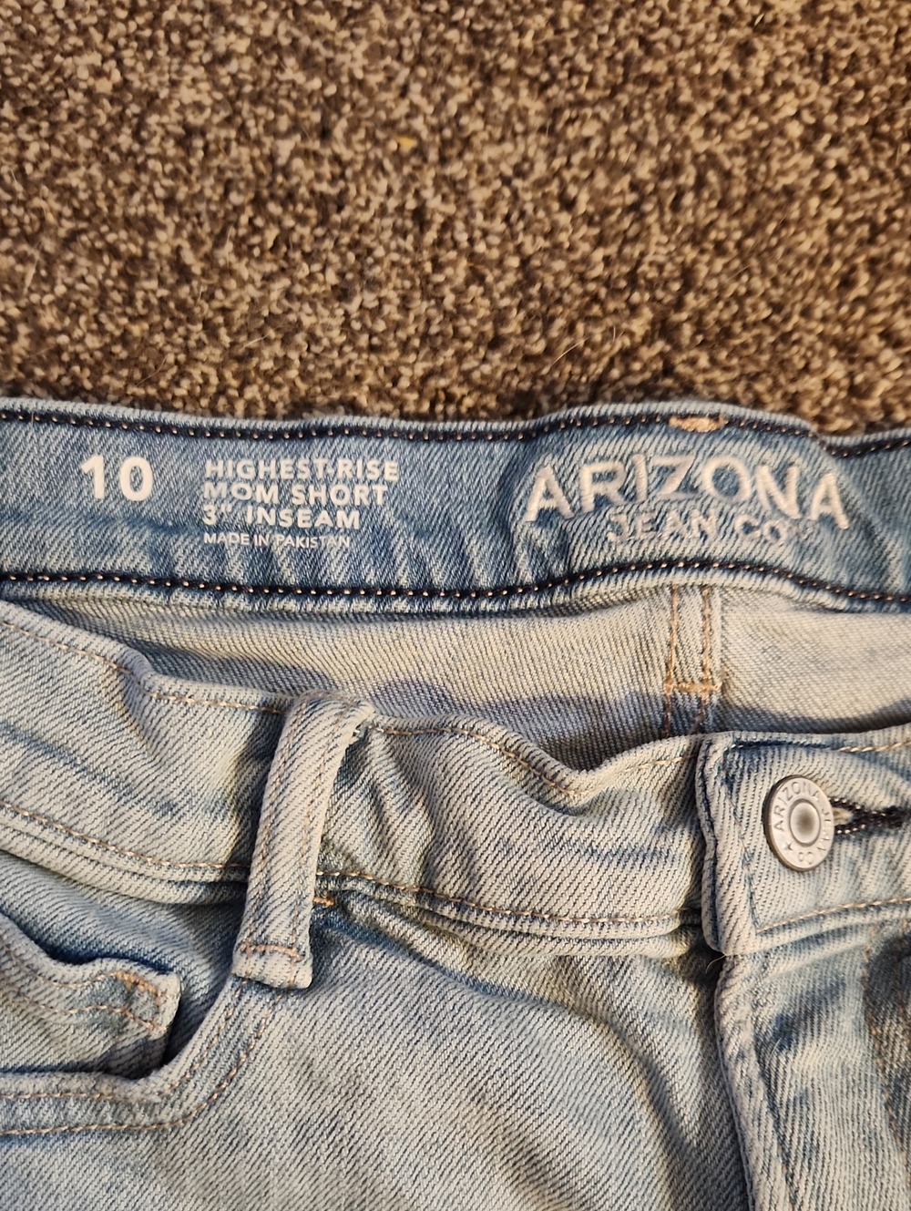 Arizona Jean Co - Highest Rise Mom Shorts - Size 10 - Picture 3 of 8